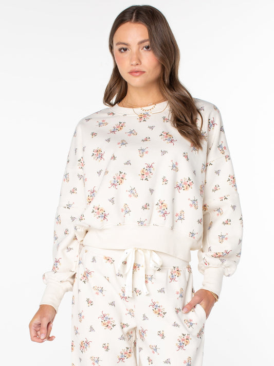 Celebrity Pink Women's and Women's Plus Oversized Boyfriend Sweatshirt, Sizes XS-4X