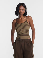 No Boundaries Women's Scoop Neck Camisole, Sizes XXS-XXL
