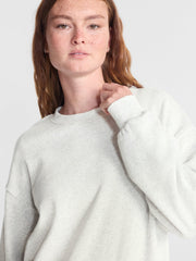 No Boundaries Women's Relaxed-Fit Crewneck Pullover Sleep Top, Long Sleeve, Platinum Silver Heather, 2X